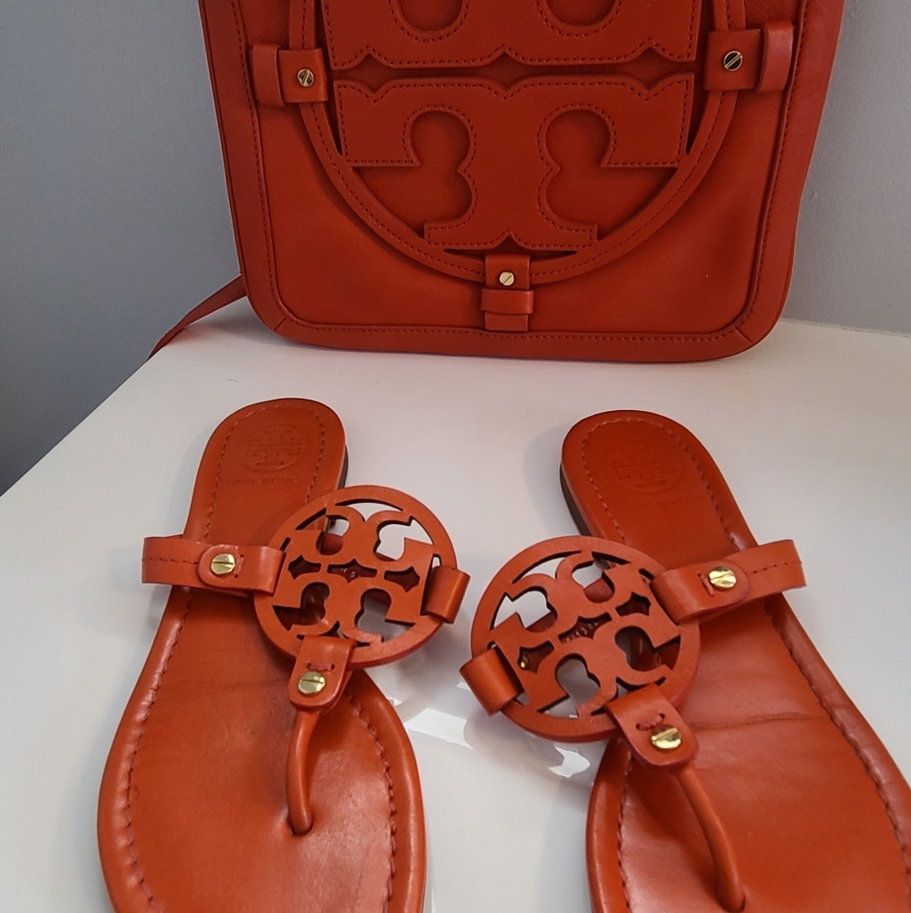 Tory burch cross body & sandals size 6